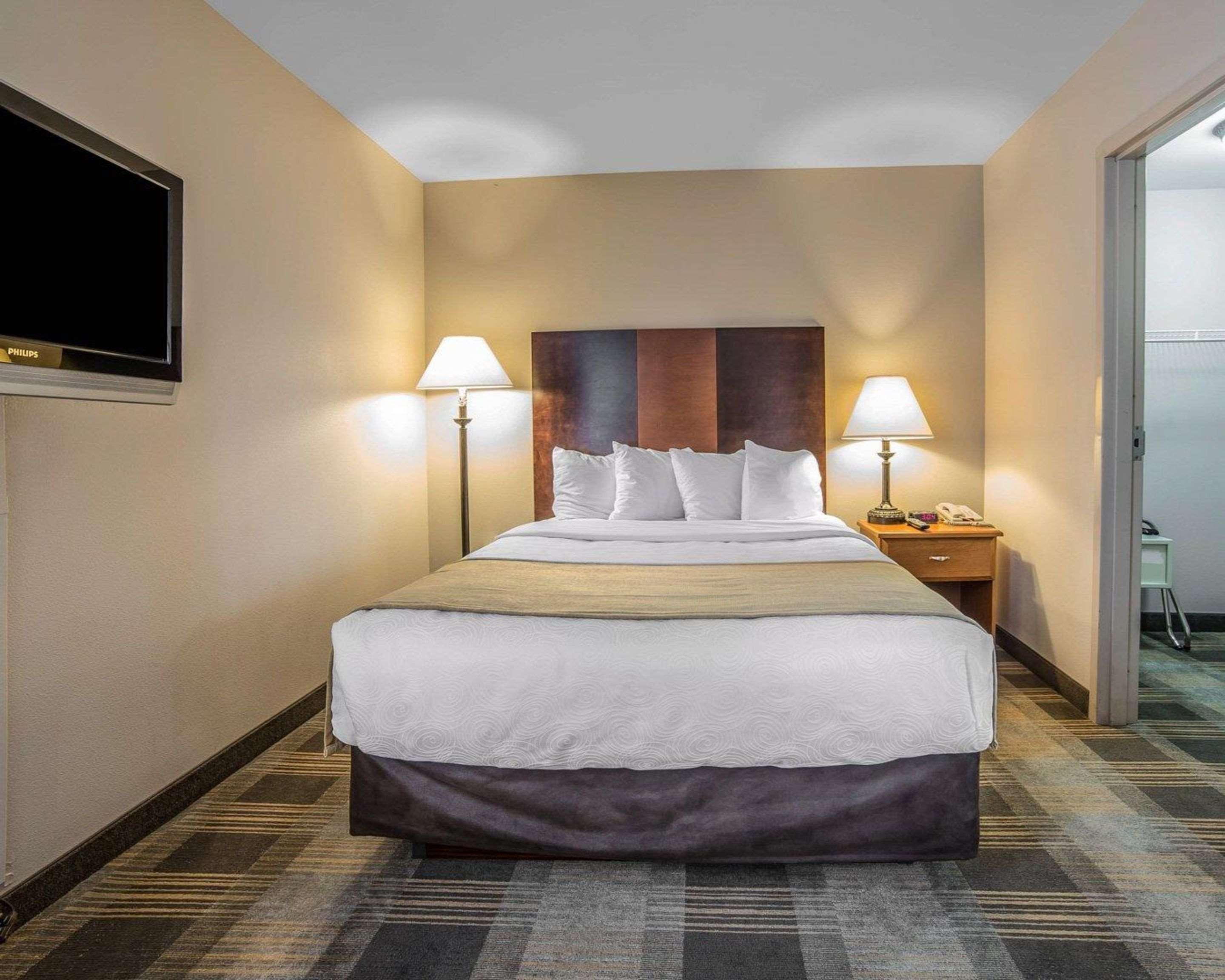 Mainstay Suites Casper Zewnętrze zdjęcie